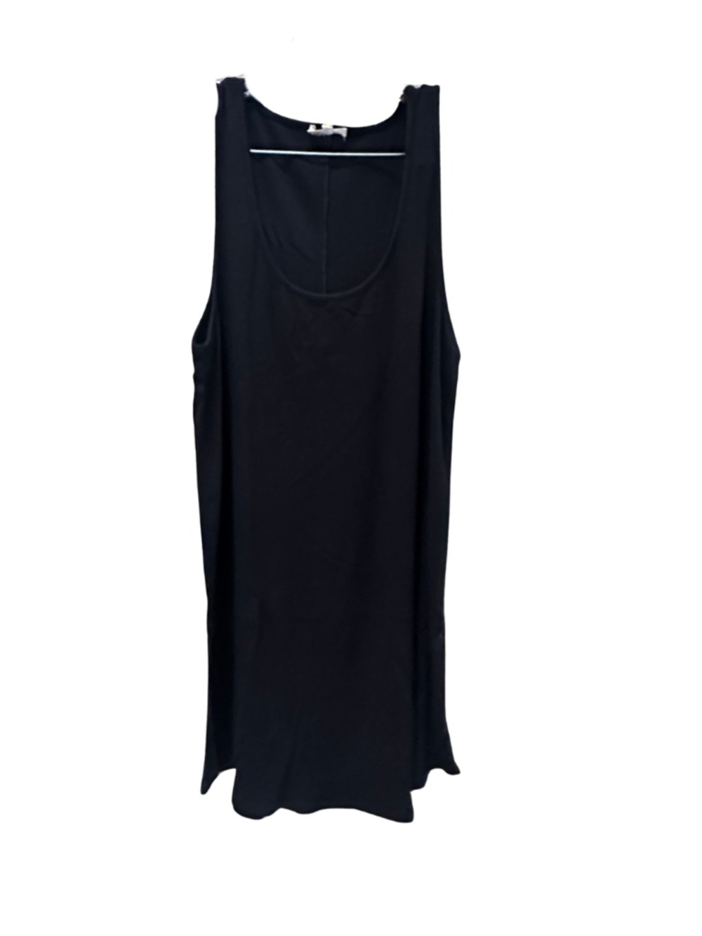 Skin Black Scoop Neck Long Tank Top - Women's XL
